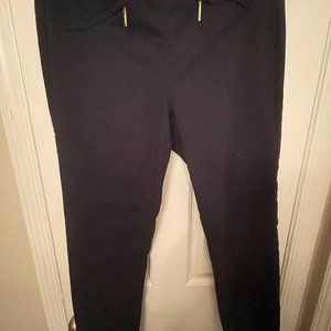 Ivanka Trump black slacks